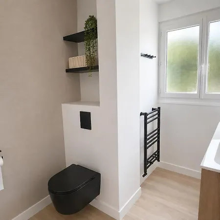 Nid D Romantique Avec Jacuzzi Et Salle De Cinema Villa *
