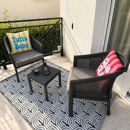 Nid D Romantique Avec Jacuzzi Et Salle De Cinema Villa *