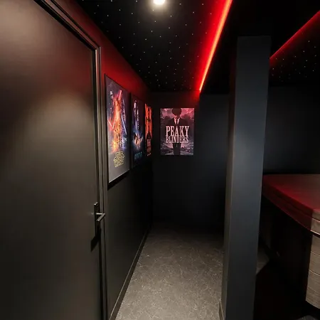 Nid D Romantique Avec Jacuzzi Et Salle De Cinema * Sainte-Verge