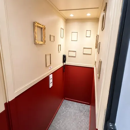 Nid D Romantique Avec Jacuzzi Et Salle De Cinema * Sainte-Verge