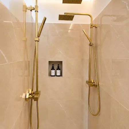 Nid D Romantique Avec Jacuzzi Et Salle De Cinema * Sainte-Verge
